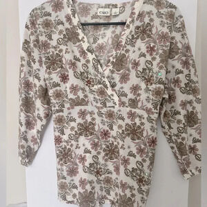 Women’s Cato blouse with beads on the front t and wrap tie in the back. Size L